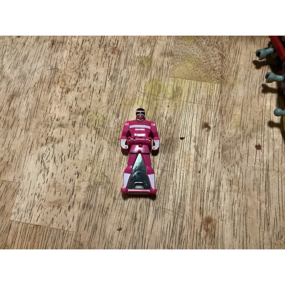 Megaranger Mega Pink Super Sentai Ranger Key Kaizoku Gokaiger Bandai RARE USell